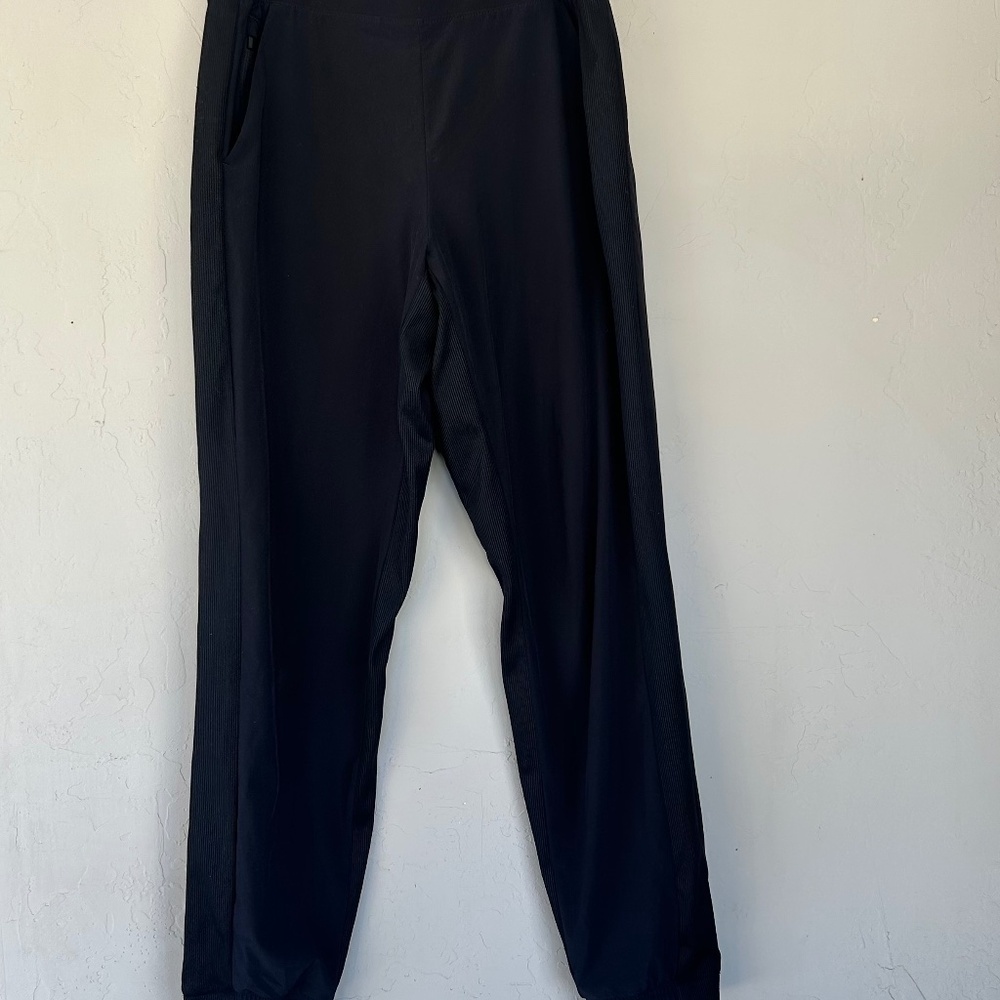 Athleta Brooklyn Mid Rise Lined Jogger Pant Size 6 - Picture 11 of 15